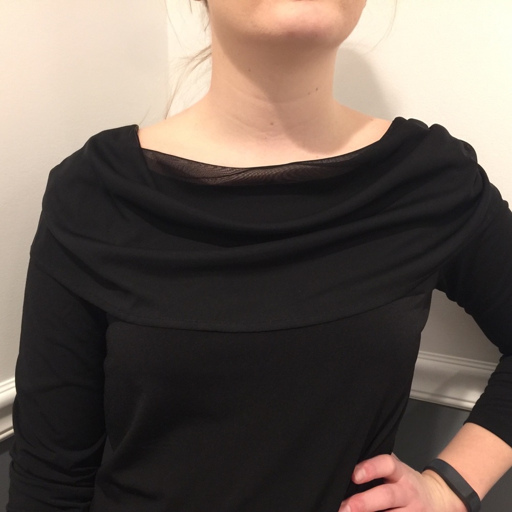 Harlow black shirt